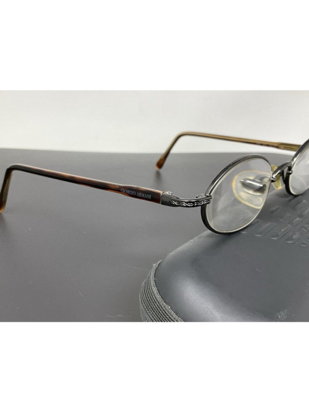 Vinatge Giorgio Armani GA 250 976 Dark Gunmetal  Oval Eyeglasses  Italy 44 [] 20 - Picture 2 of 13